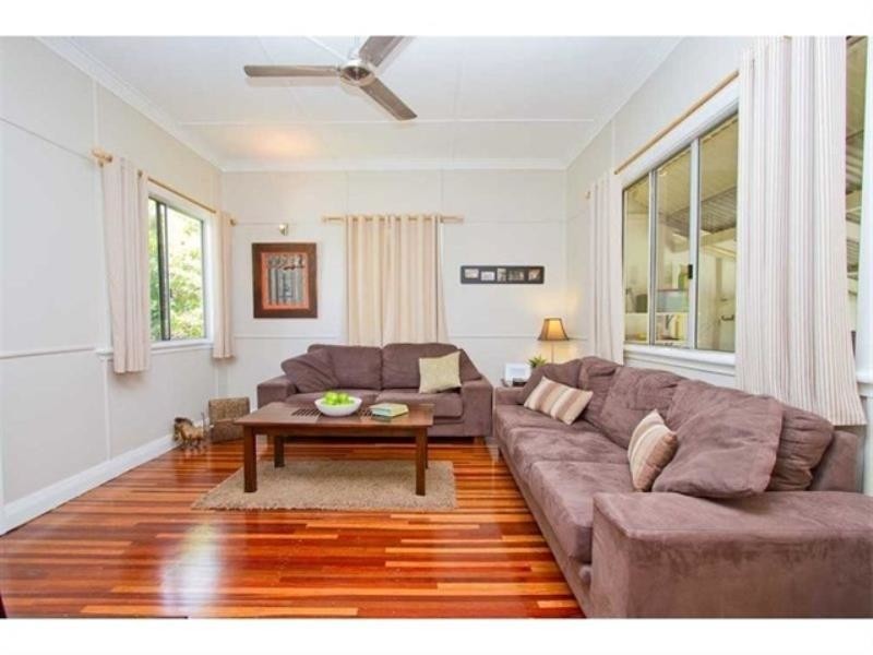 113 Charles Street, Berserker QLD 4701